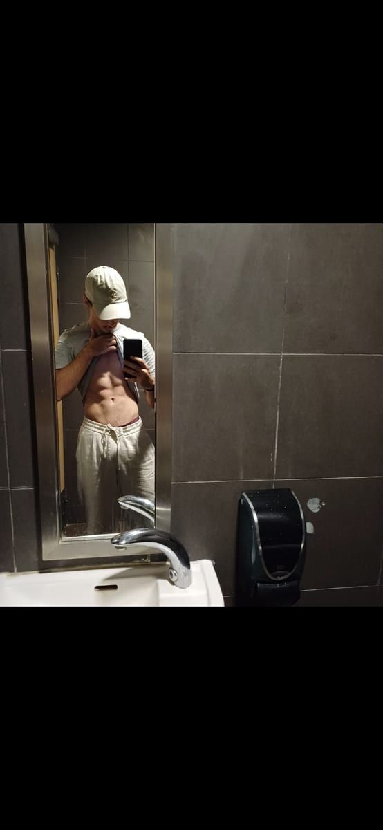 Profil de Nhu